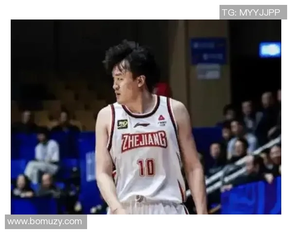 刘泽一的成长之路:从青涩少年到职场精英的蜕变与奋斗故事